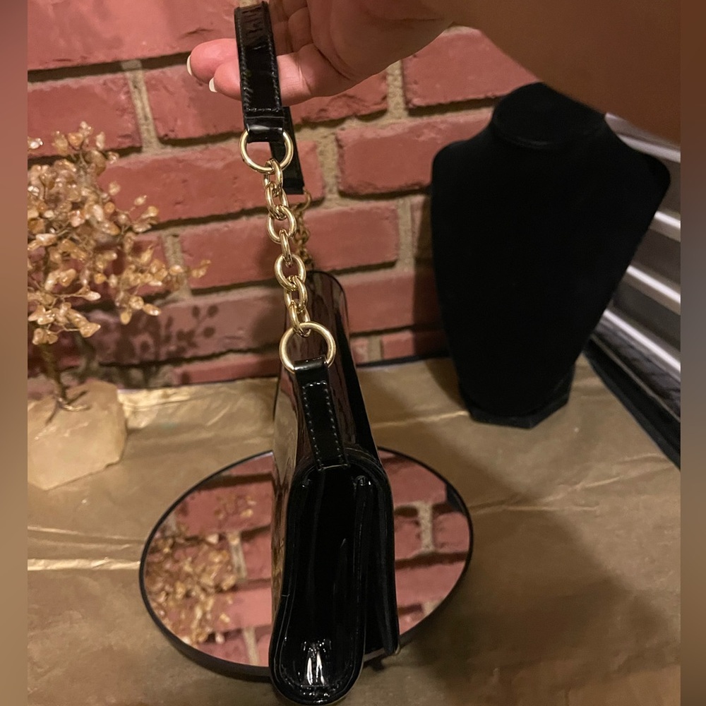 🔥YSL🔥 Saint Laurent 🔥Rive Gauche 🔥Black Patent Shoulder Bag🔥 - Picture 10 of 14